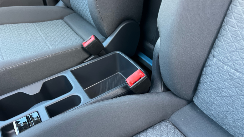 Ford Transit Connect 230 L2 Diesel 2.0 EcoBlue 102ps Limited Van